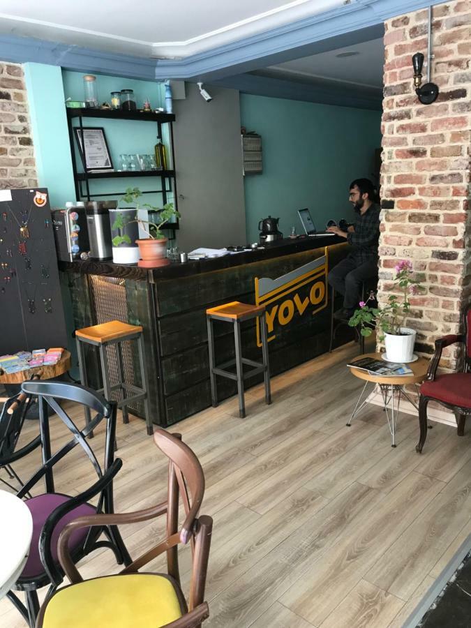 Hostel Yolohostel
